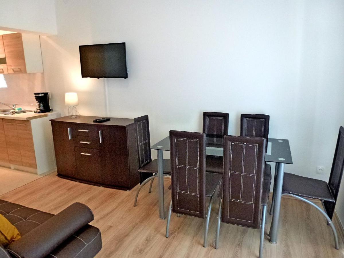 Apartment Ruza Njivice Buitenkant foto